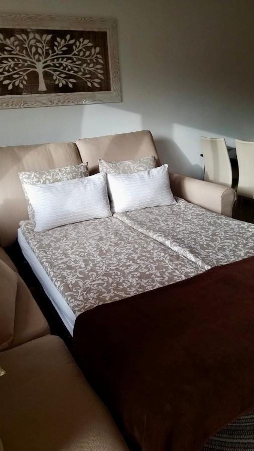 El Mocan Luxury Apartment 滨海帕尔姆 外观 照片